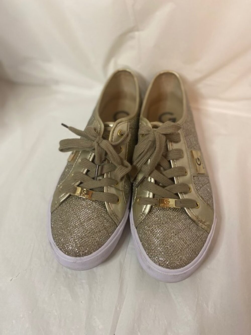 G by GUESS Backer3 Gold Glitter Quilted Low Top Sneakers Women's Size 9.5 M